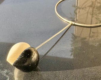 Vintage Sterling Silver Marble Neck Ring Black and White