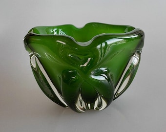 Vintage Emerald Green Art Glass Bowl — Sculptural Studio Glass, Modernist, 1970s
