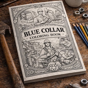 Puede incluir: Un libro para colorear titulado "Blue Collar Coloring Book" con ilustraciones detalladas de trabajadores de la construcción. El libro está abierto sobre una superficie de madera, rodeado de herramientas, una taza de café y lápices de colores.