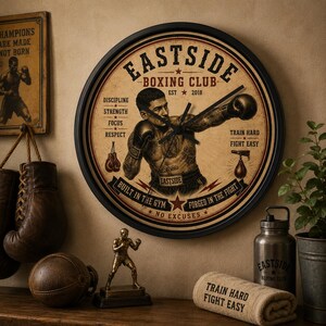 Reloj de pared vintage con diseño de boxeador del Eastside Boxing Club / Decoración para gimnasio, Arte deportivo