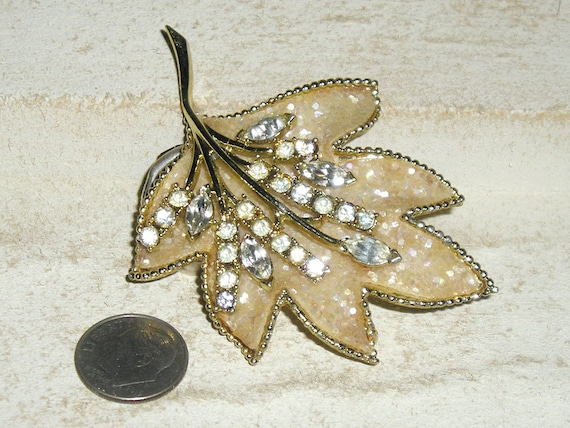 Signé Coro Strass Strass Paillette Feuille Broche Pin 1940's