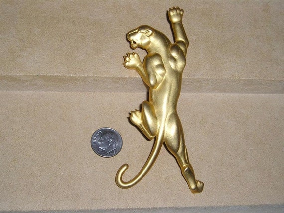 Vintage 1980's Large Panther Brooch Cougar. Spect… - image 1