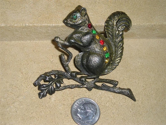 Vintage Unsigned Staret Large Rhinestone Squirrel… - image 1