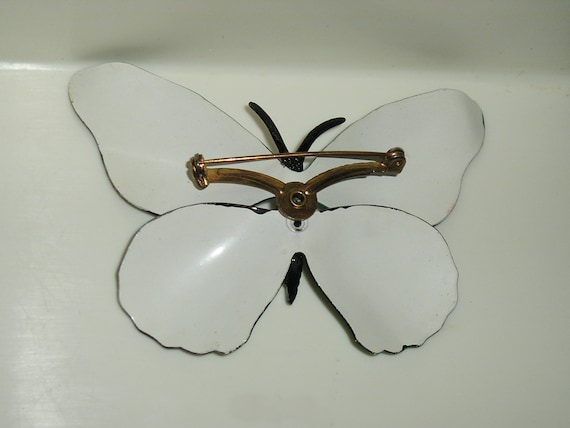 Broche MVX Papillon Émail Noir Et Strass Bleus Sur Structure Bronze - Occasion Très Bon État