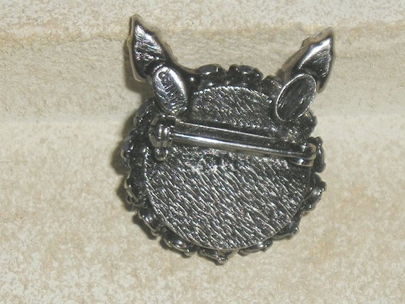 Broche Ancienne En Métal Doré Repoussé - Motif Tête De Chat (Cat Head), Occasion