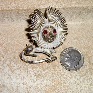 Vintage White Enamel Big Headed Lion Brooch Pin With Red Rhinestone Eyes. Adorable 1960&#39;s Jewelry 3033