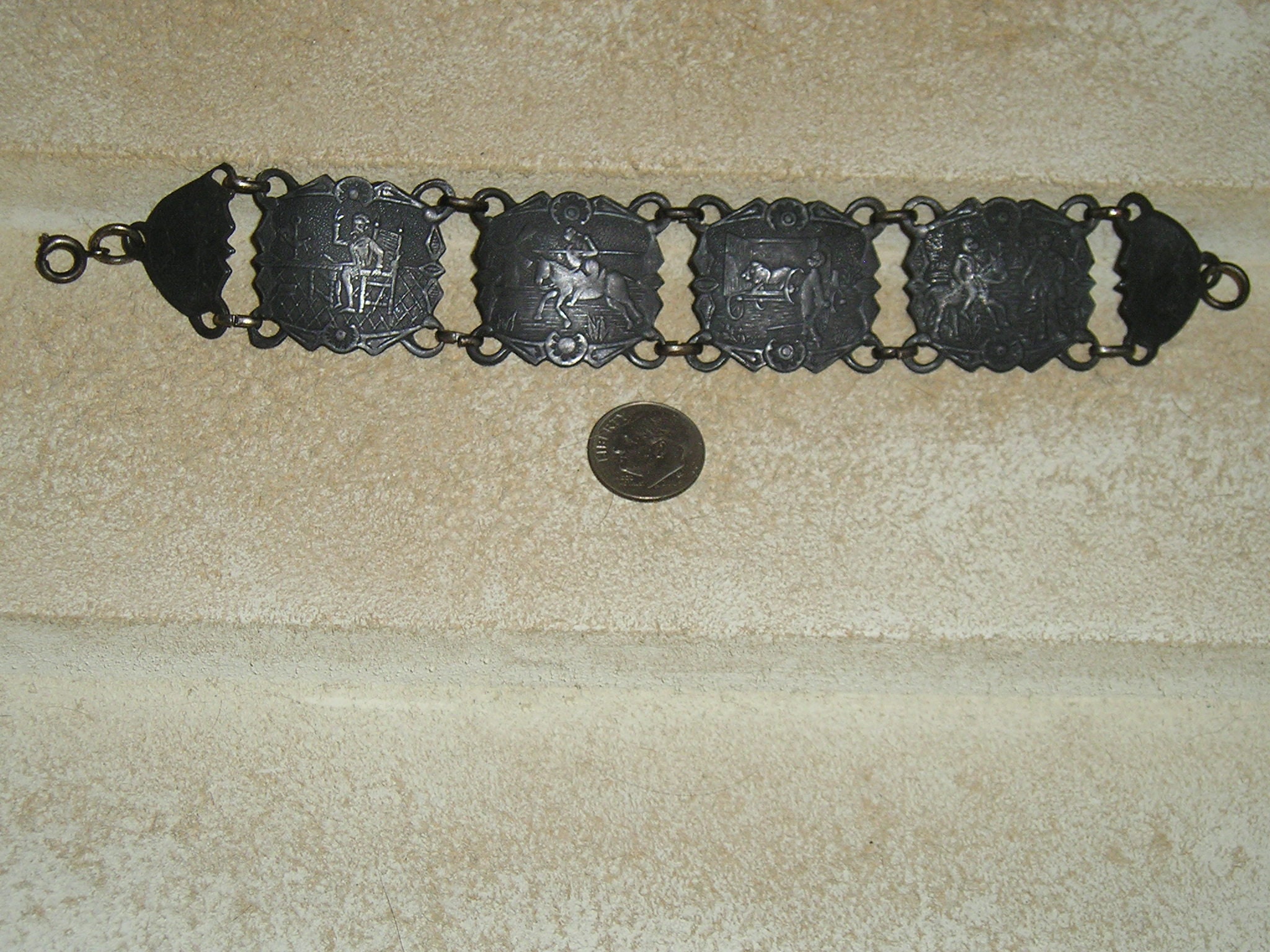 Don Quixote Bracelet - Etsy
