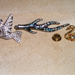 Vintage Lot Of 3 All Marked Swarovski With Swan Logo, Two Pins, One Pendant. 1990&#39;s Jewelry 6064