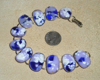 Vintage Blue And White Art Glass Speckled Bracelet 1960's Jewelry 11002