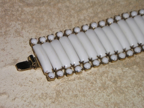 Vintage White lucite Caterpillar Bracelet With Op… - image 2