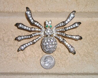 Vintage Large Rhinestone Spider Brooch With Green Eyes. Well Done 1980's Jewelry 1028