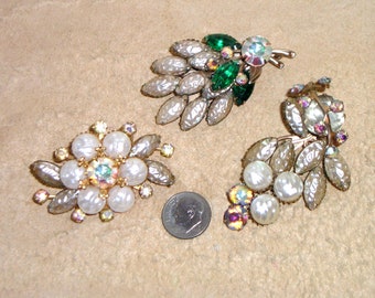 Vintage Lot Of 3 Rhinestone And Glass Baroque Faux Pearl Brooches Pins Circa 1960 Jewelry 137