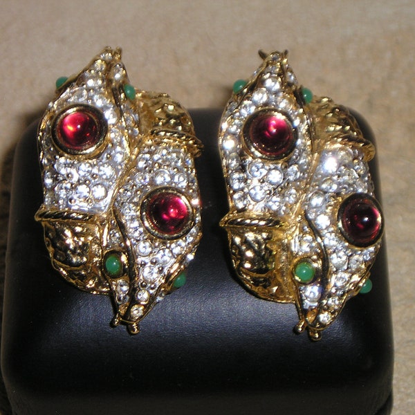 Vintage Unsigned Judith Leiber Rhinestone Clip On Snake Head Earrings With Red Cabochons And Green Glass Eyes. Well Done 1990's Jewelry 182