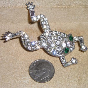 Vintage Chubby Jumping Frog Brooch Pin With Green Rhinestone Eyes. Charming. 1940&#39;s Jewelry 2177