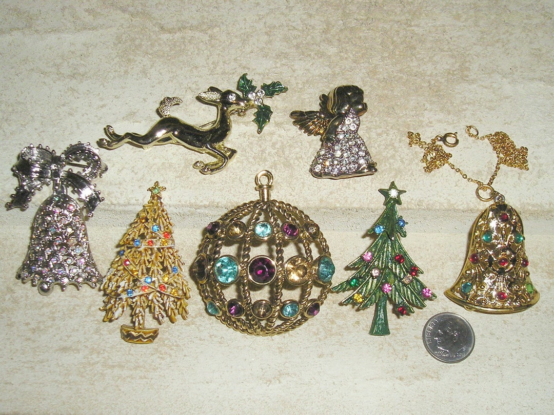 Lot of 7 Vintage Christmas Brooches Pendant. Necklace Signed Etsy