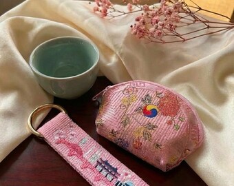 Korean Self-Care Gift Box, K-Beauty Cozy Care Set