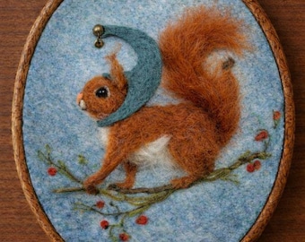 Retrato de esquilo em árvore bordado em feltro personalizado, feito à mão, presente em bastidor de bordado personalizado.