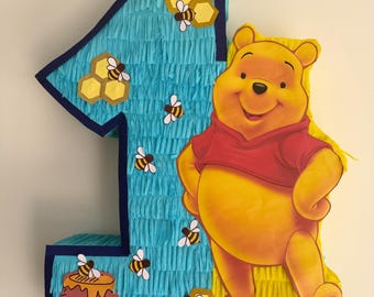 Winnie Puuh-Zahl-Piñata: Handgemachte Geburtstags-Party-Dekoration