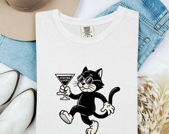 Maglietta con gatto nero, regalo per feste di Halloween, maglietta vintage da donna, maglietta con gatto, maglietta per fan dell'horror, maglietta gotica, maglietta per feste, grafica retrò, maglietta con bicchiere da cocktail