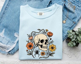 Maglietta Skull Garden Halloween Dark Gift Donna Body Art Tee Cemetery T-Shirt Horror Fan Tattoo Tshirt Gothic Graphic Old School Arachnid