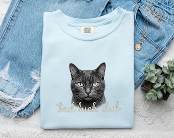 Maglietta felina nera, regalo di Halloween per la sottocultura, maglietta da donna, maglietta realistica per gatti, maglietta horror per fan, maglietta grafica alternativa classica