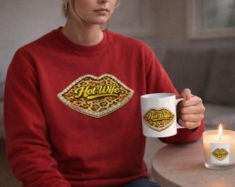 ホットワイフギフトセット、面白い妻へのギフト、ヒョウ柄妻バンドル、スウェットシャツマグキャンドルセット、妻へのバレンタインギフト、記念日ギフト