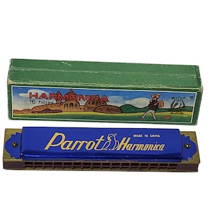 Harmonica Parrot - Etsy