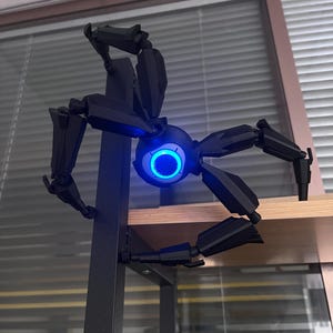 Arc Raiders Leaper RGB Figure, Magnetic Sci-Fi Robot Creature, Floating Display Stand, Gamer Desk Decor, Gaming Collectible Gift