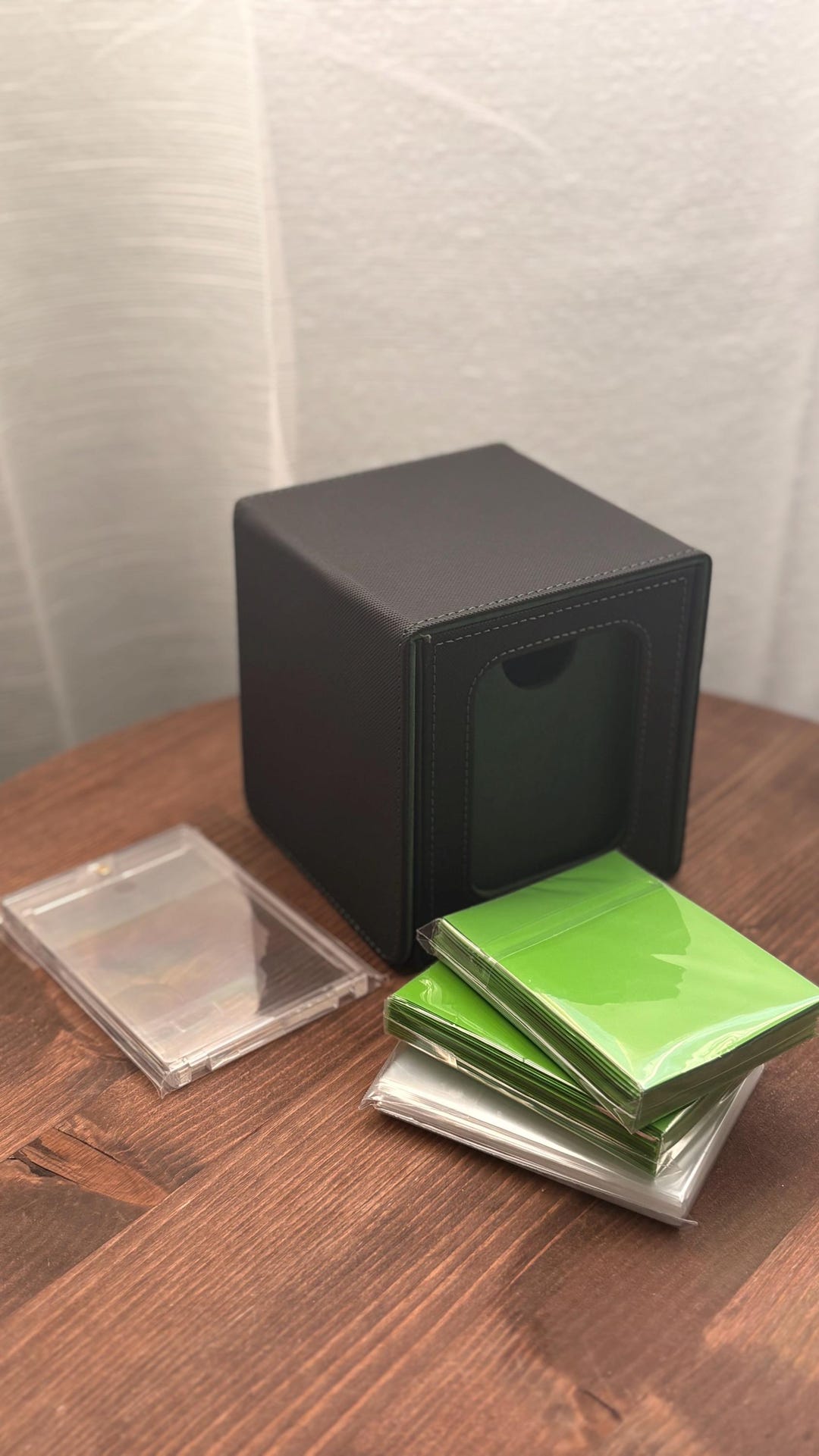 Black and Green Trading Card Deck Box With Dice Tray, Sleeves ...