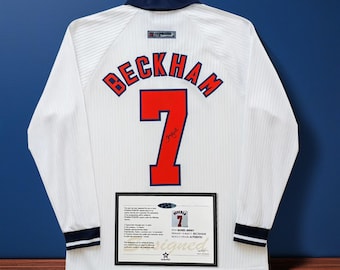 Cimeli da calcio Maglia retrò dell'Inghilterra 1998 firmata da Beckham - Certificato di autenticità (leggi la descrizione)