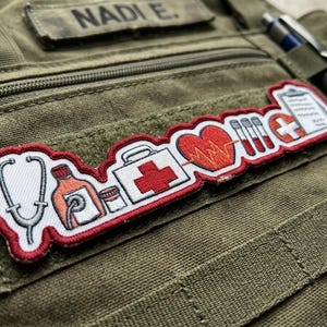 Medical Icon Set Embroidery Patch | Nurse & Doctor Tools Iron On | Emergency First Aid Badge | Embroidered Patch for Scrubs, Medic Bags