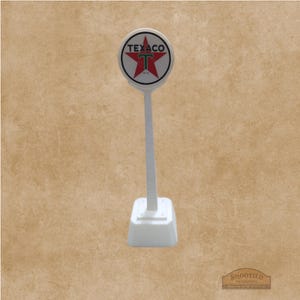 Vintage Lollipop Service Station Sign | Blank DIY Sign Pillar | Multi-Scale Miniature | Decal Ready