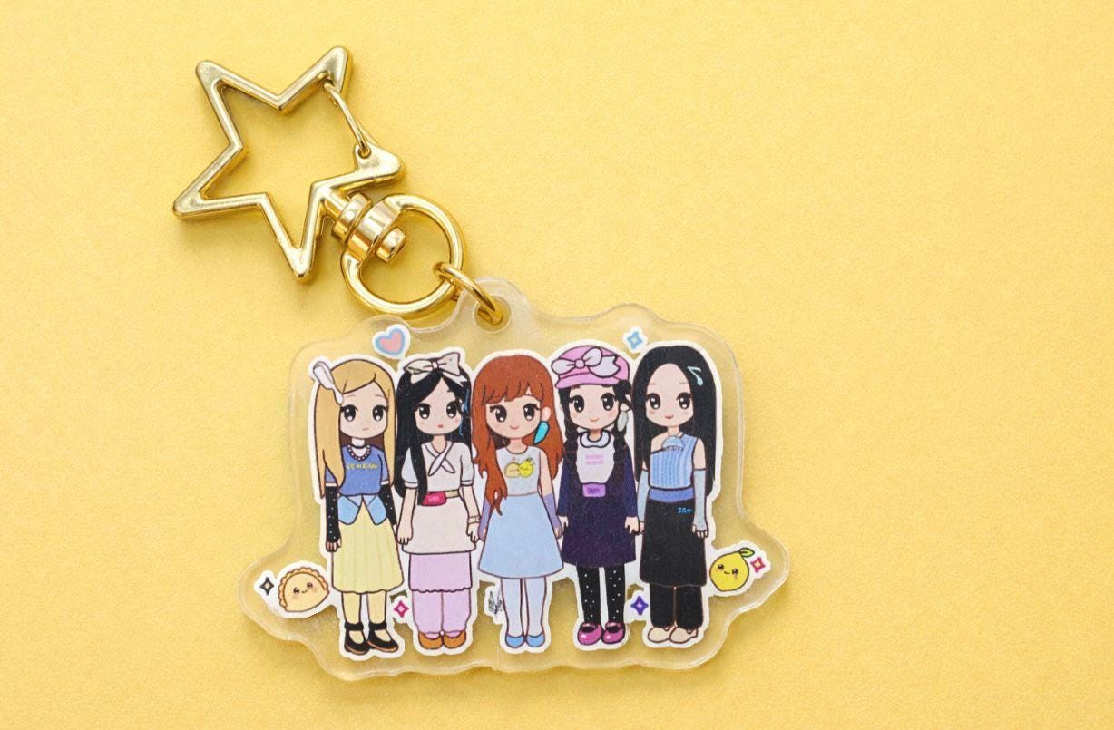 ILLIT kpopmerch SHOPEE 50枚 ILLIT Acrylic Keychain | Kpop Inspired Keychain | Original Art by