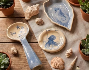 Sea Life Keramik Löffel Rest Set, handgefertigtes Küsten Schmuckstück, Seepferdchen und Oktopus Küchendekor, nautisches Geschenk für Strandhaus