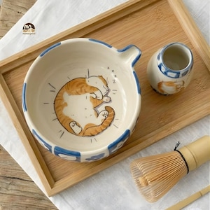Juego de cuencos de cerámica para gatos pintados a mano, tablero de ajedrez azul, juego de matcha kawaii, soporte para chawan y chasen