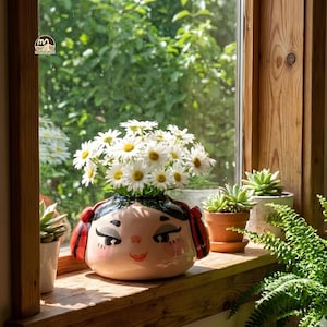 Jarrón de cerámica con cara pintada a mano, inspirado en Jennie, maceta Kpop