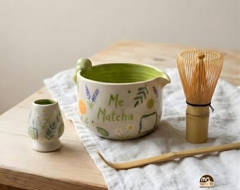 Handbemaltes Smiski Matchaschalen-Set, Florale Keramik-Chawan, Schneebesenhalter