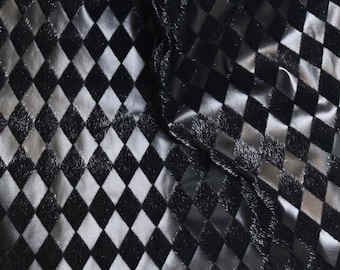 Czarny panel ze sztucznego futra | Wełna o fakturze skóry 3D w kształcie diamentów | Gruby materiał na zimowy płaszcz