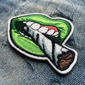 Green Lips Smoking Patch, Trippy Embroidered Iron On, Stoner Aesthetic Applique for Jackets, Edgy Streetwear Decor, Cool 420 Friendly Gift