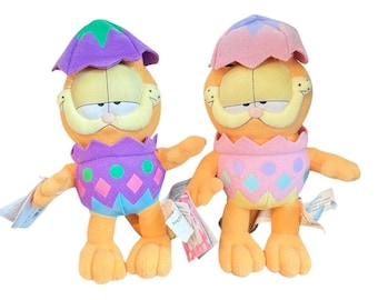 Garfield Russell Stover Easter Plush Set 2 Orange Cat Egg Costume Purple Pink