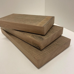 Handmade weathered oak riser set — rustic natural French oak display base for homes, retail and artists (10-30 cm / 4-12 in)