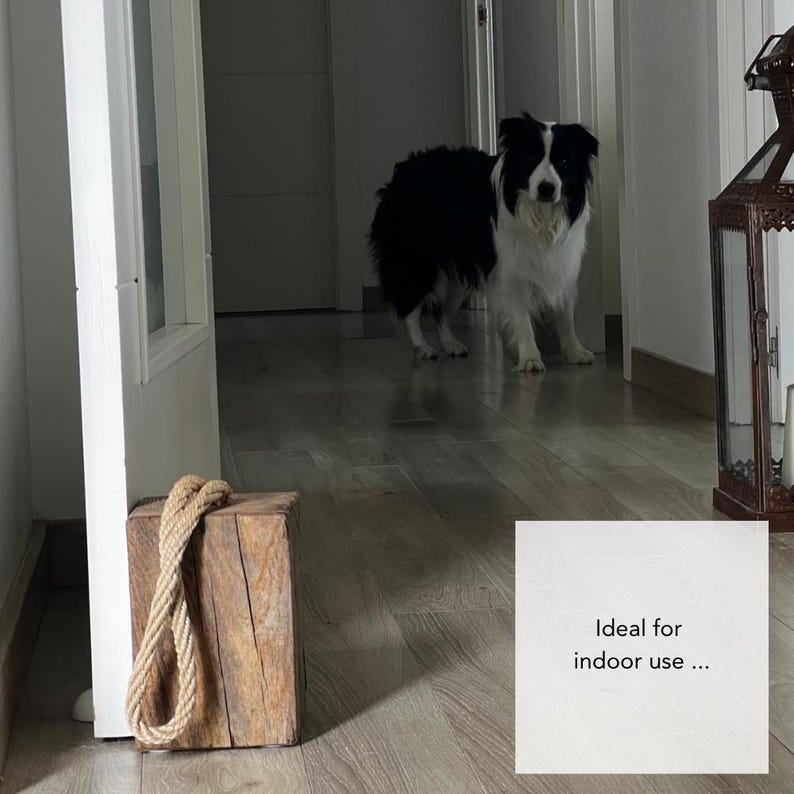 Handmade weathered French oak doorstop - solid wood block with rope handle for interiors, styling and home decor bild 6
