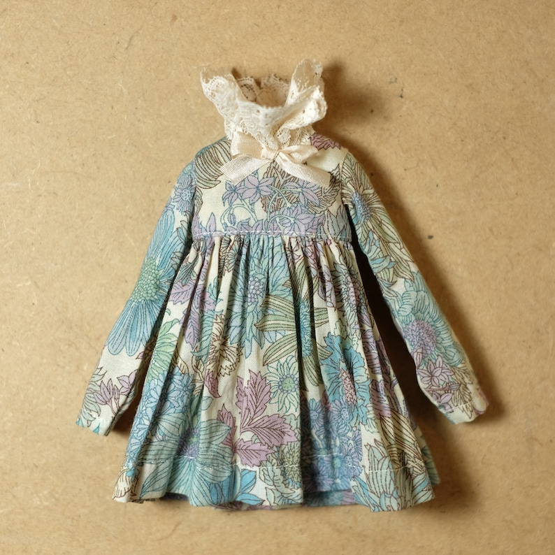 YoSD PDF download MSD. Tutorial for Blythe dolls and iMda BJD Long sleeved doll dress sewing pattern