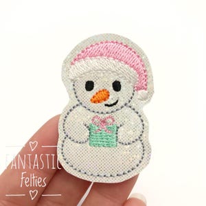 Snowman felties - snowman holding present Felties - Christmas Felties - glitter felties | Embroidered Felt - UNCUT | set of 4