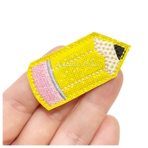 Pencil Felties | School felties | yellow pencil felties | glitter felties| Felt applique | Embroidered Felt | UNCUT | (set of 4)