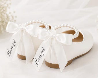 Personalised Childrens Pearl Pumps Flower Girl Bridesmaid Shoes Wedding Bridal Communion Christening Hen Do Young Girls Shoes