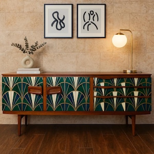 Credenza Art Déco dipinta a mano, verde smeraldo, dettagli in foglia d'oro