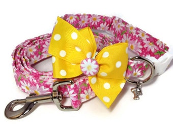 Pink Daisy Dog Collar and Leash Set size Medium