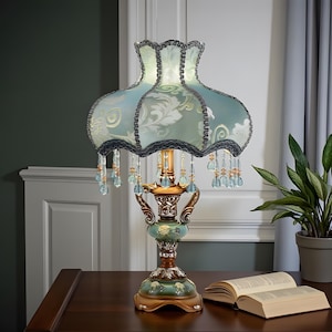 European-Style Bedside Table Lamp – Warm Light, Modern Retro Night Lamp, Elegant Bedroom Décor