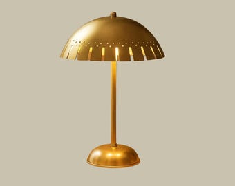 Mid Century Modern Messing Pilz Lampe: Kuppel Tischleuchte